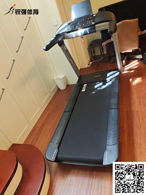 乐盈VI济南省体旗舰店客户-跑步机T6700-T3